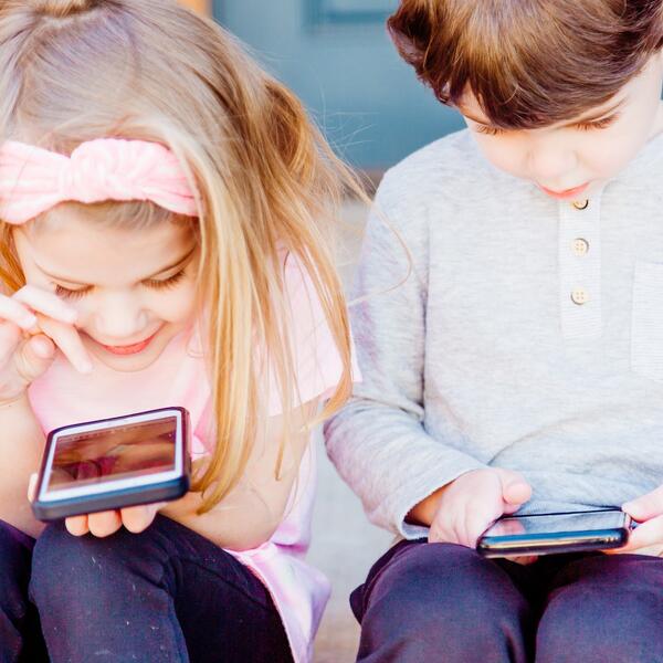 Kinder Smartphone Handy